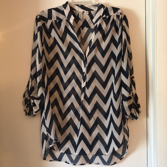 Tacera Tops - Navy chevron Vneck long sheer blouse